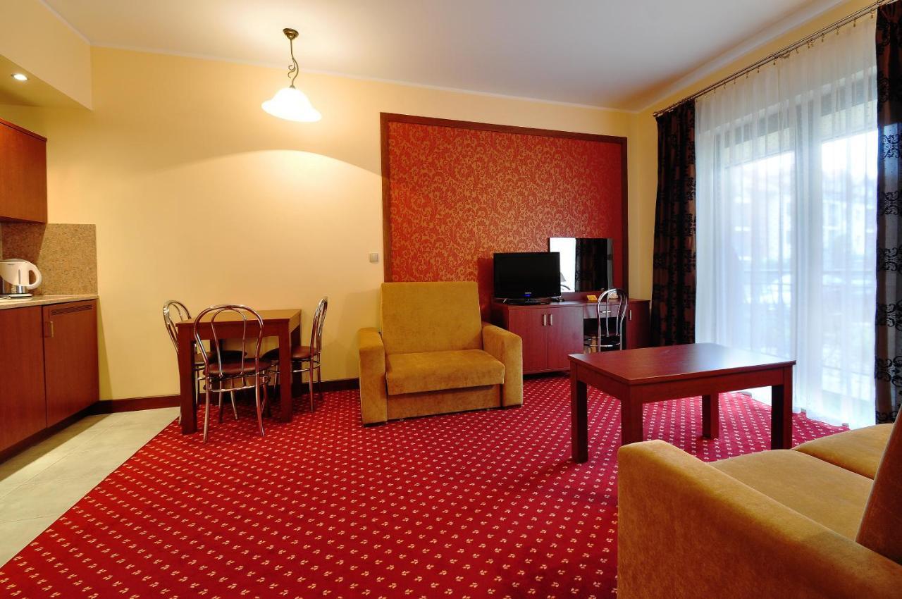 Apartamenty Continental Krynica Morska Esterno foto
